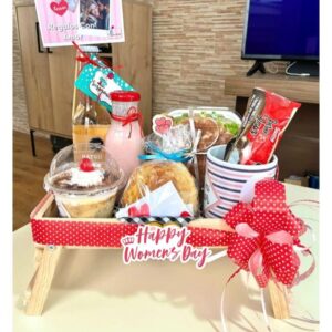 Desayuno + postre día de la mujer